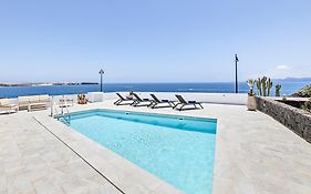Lanzarote Villa The One